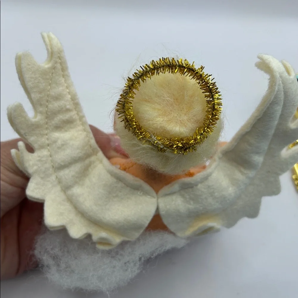 Annalee Angel cherub with gold horn